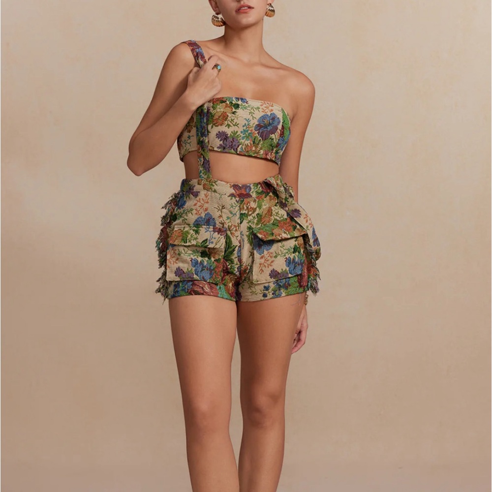 Floral High-Waist Cargo Shorts in Multi Floral